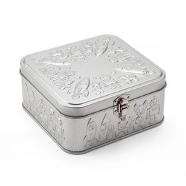 Beyond Recyclability: How Tactile-Finish Embossed Tin Cases are Defining the Premium ‘Unboxing’ Experience for Global Toy Brands